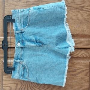 LOFT NWT Women's Size 8/29 High-Waisted Denim Cut-Off Jean Shorts Light Wash
